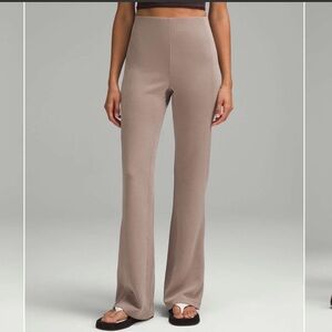 Lululemon Ribbed Softstreme Flared Pant *Regular size 10